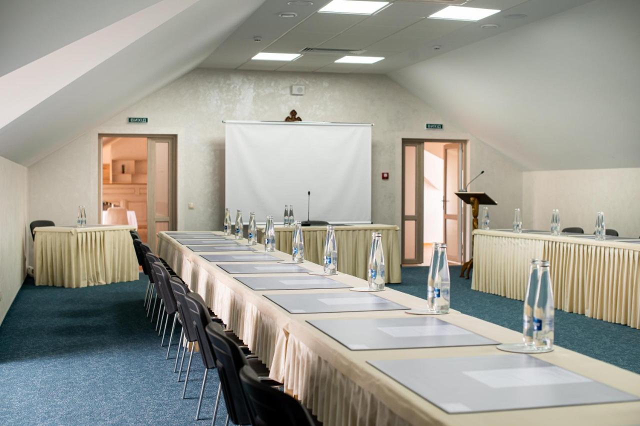 Оранта Hotel Truskavets Eksteriør billede